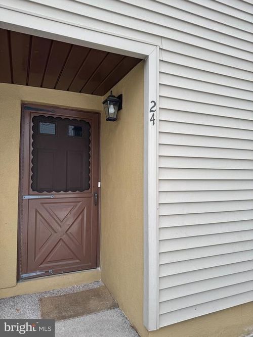 24 Ashley Ct, Evesham, NJ, 08053-2049 | Card Image