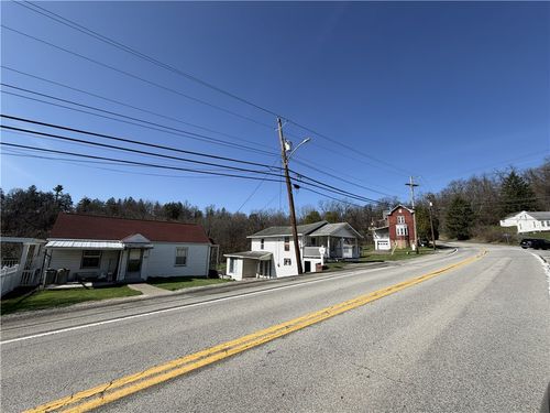 298-306 Park Ave, N Franklin Twp, PA, 15301 | Card Image