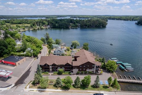 a206-311 E Park Ave, Minocqua, WI, 54548-8316 | Card Image
