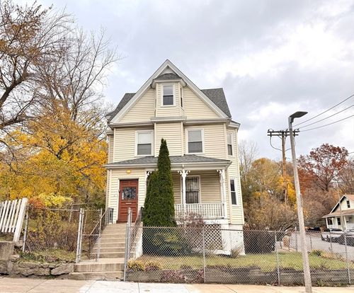 130 Howard Ave, Boston, MA, 02125-2862 | Card Image