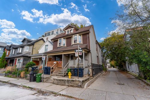 69 Laing St, Toronto, ON, M4L2N4 | Card Image