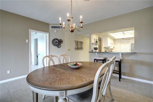 APT-103 - 6155 S Mirror Lake Dr, Condo with 2 bedrooms, 2 bathrooms and null parking in Sebastian FL | Image 11