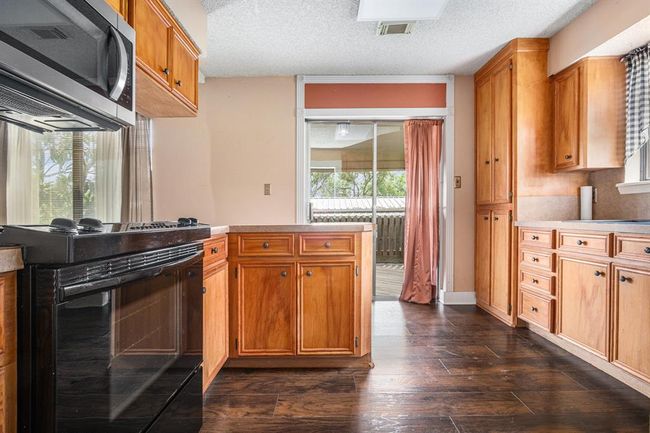 6302 Amie Ln, House other with 2 bedrooms, 2 bathrooms and 2 parking in Pearland TX | Image 22