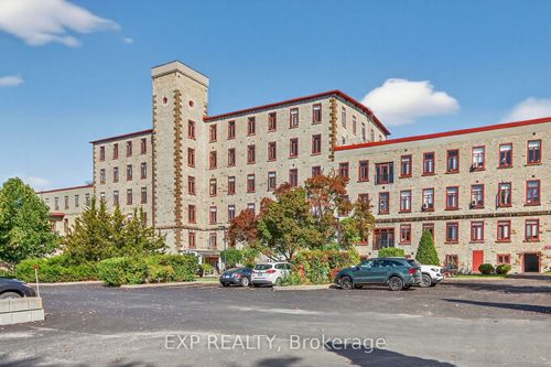 408-1 Rosamond St E, Almonte, ON, K0A1A0 | Card Image