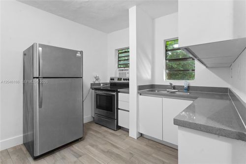 2-27 Ne 60th Ter, Miami, FL, 33137-2020 | Card Image