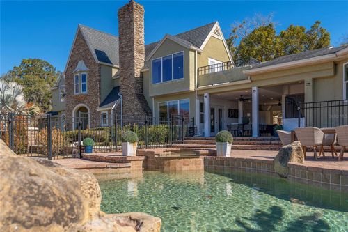 606 E 6th Ave, WINDERMERE, FL, 34786-3520 | Card Image