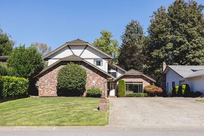 34513 Blatchford Way, House other with 5 bedrooms, 2 bathrooms and 8 parking in Abbotsford BC | Image 3