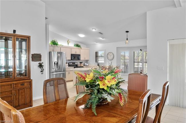 12321 Moon Shell Dr, House other with 3 bedrooms, 3 bathrooms and 2 parking in MATLACHA ISLES FL | Image 32