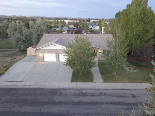 170 Indian Lookout Dr, Lander, WY, 82520-3057 | Card Image