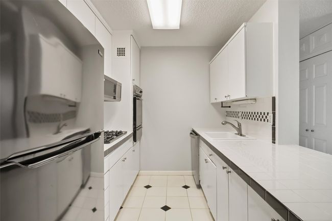 APT-303 - 3883 Turtle Creek Blvd, Condo with 1 bedrooms, 1 bathrooms and null parking in Dallas TX | Image 11