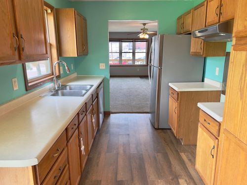 215 Washington St, Stanley, WI, 54768-1250 | Card Image