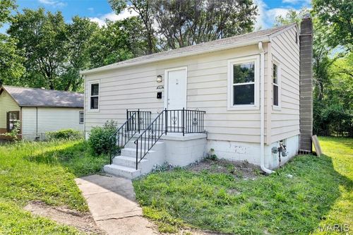 10117 Count Dr, Saint Louis, MO, 63136-5513 | Card Image