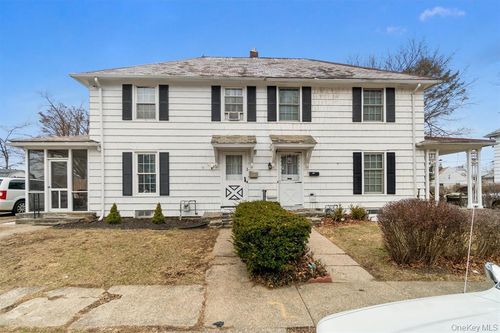 1 Farrell St, Newburgh, NY, 12550-4327 | Card Image
