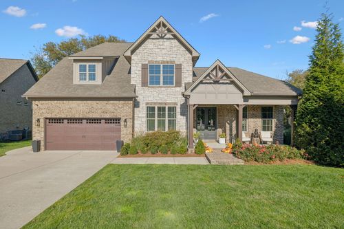 2734 Paddock Park Dr, Thompsons Station, TN, 37179-2919 | Card Image