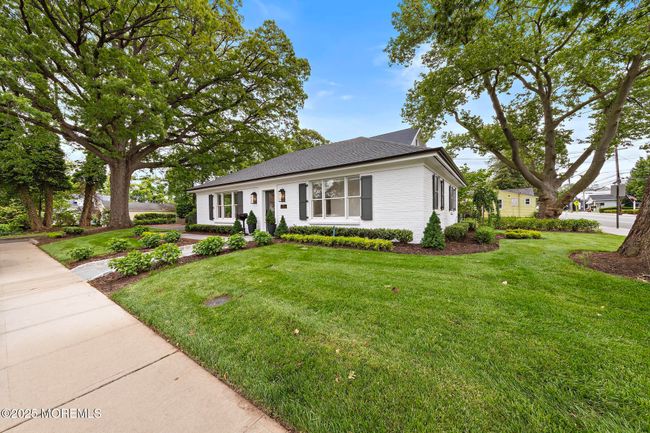 124 E River Rd, Home with 0 bedrooms, 0 bathrooms and 6 parking in Rumson NJ | Image 4