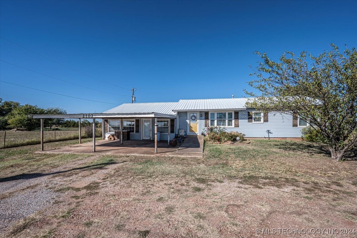 2103 E Highland, For Sale in Tecumseh Zoocasa