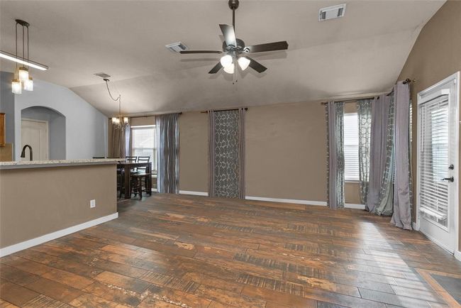 3415 Cactus Creek Dr, House other with 3 bedrooms, 2 bathrooms and 2 parking in Spring TX | Image 8