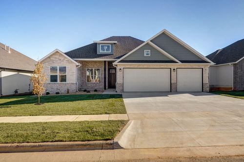 2946 W Teton Dr, Springfield, MO, 65810-1340 | Card Image