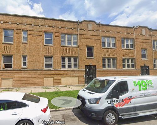 apt-1-720 W 80th St, Chicago, IL, 60620-3282 | Card Image