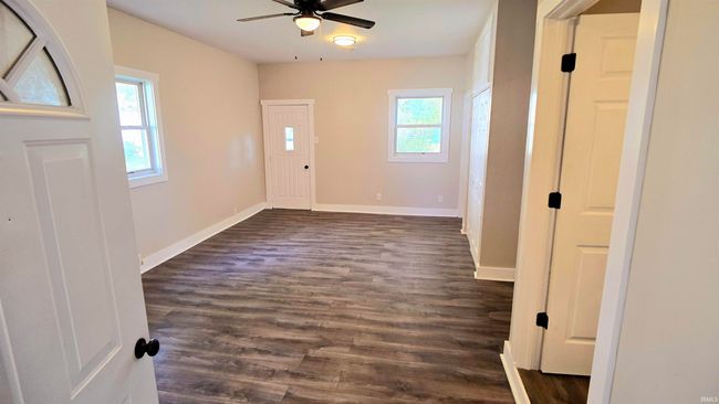 1401 N Quarry Rd, House other with 5 bedrooms, 2 bathrooms and null parking in Marion IN | Image 18