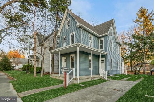 87 Delaware Ave, PENNS GROVE, NJ, 08069-1238 | Card Image