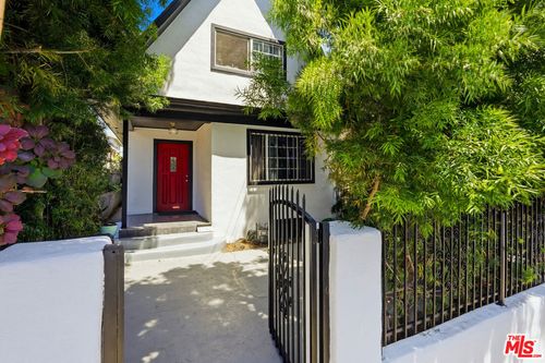 1646 S New Hampshire Ave, Los Angeles, CA, 90004 | Card Image