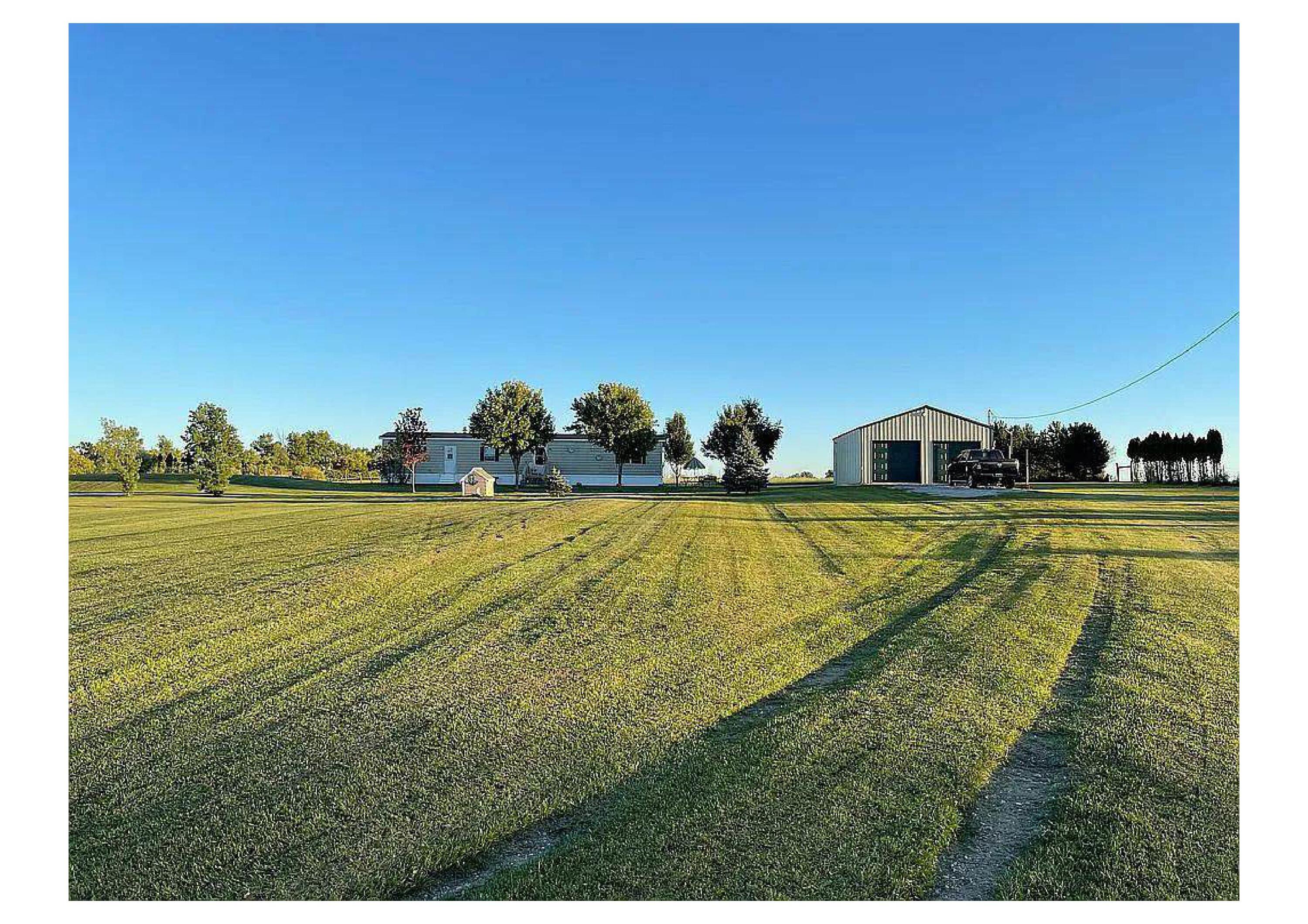 Truman Rd, Evart, MI 49631