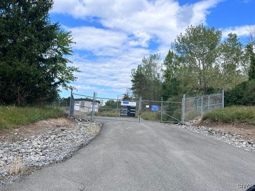 3340 Ted Park Dr, Warners, NY, 13164 | Card Image