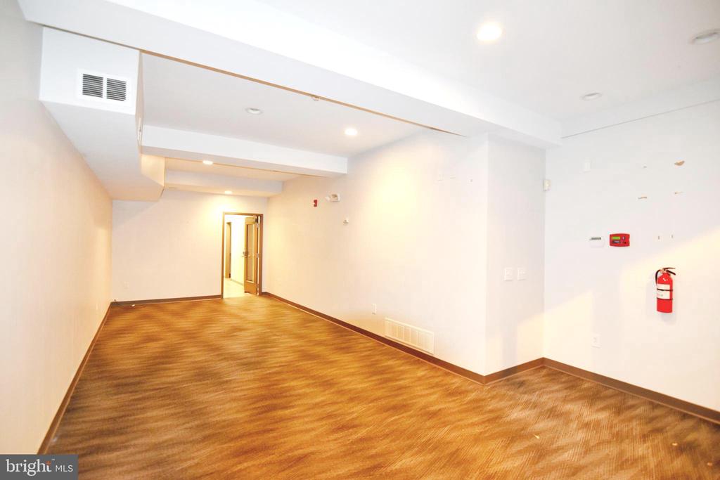 Commercial Lease in TRENTON