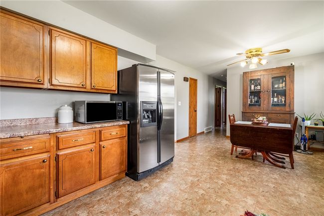 704 W Main St, House other with 5 bedrooms, 2 bathrooms and null parking in Mondovi WI | Image 9