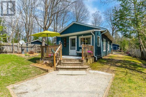 1217 Sauble Falls Rd, Sauble Beach, ON, N0H2G0 | Card Image