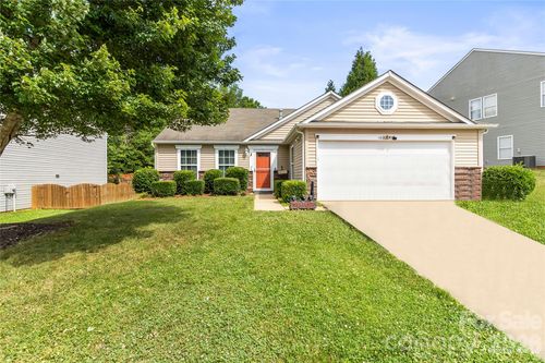 1143 Adirondak Dr, Gastonia, NC, 28052-6413 | Card Image