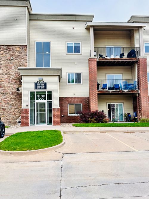 1304-6350 Coachlight Dr, West Des Moines, IA, 50266 | Card Image