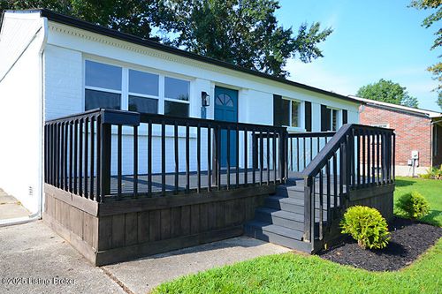 4104 Hispanyola Ct, Louisville, KY, 40229-2634 | Card Image