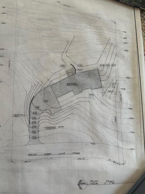 11 S Deep Lake Rd, North Oaks, MN, 55127-6329 | Card Image