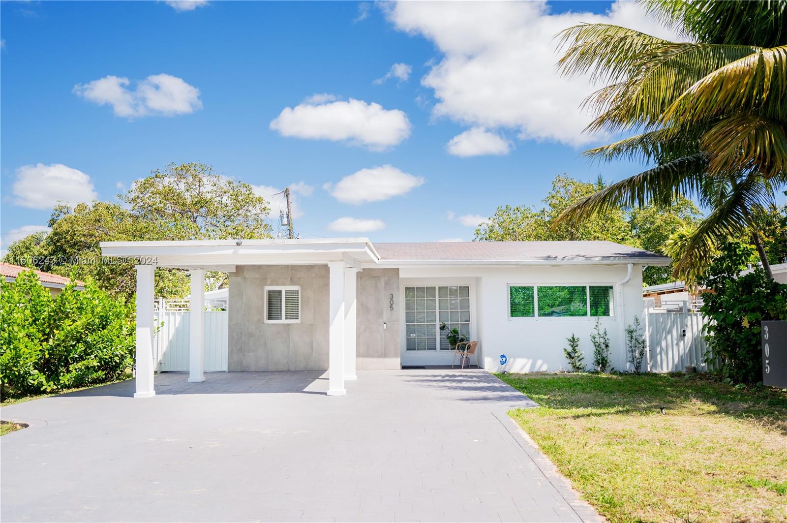 122nd St, North Miami, FL 33168