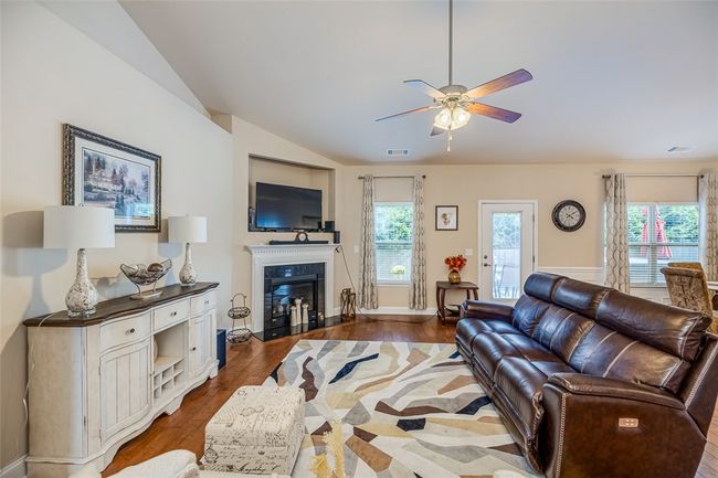 305 Rabbit Run Trl, House other with 4 bedrooms, 2 bathrooms and null parking in Simpsonville SC | Image 11