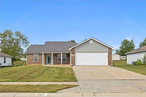 1016 Seminole Ct, Raymore, MO, 64083-8591 | Card Image