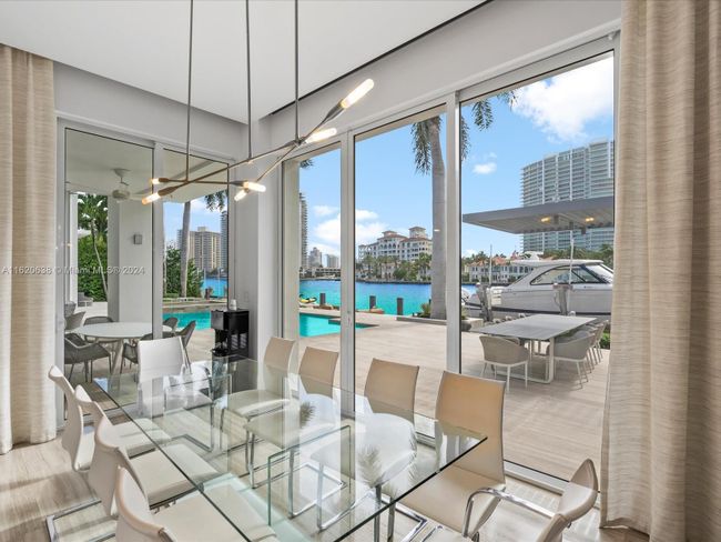 224 S Island, House other with 4 bedrooms, 6 bathrooms and null parking in Golden Beach FL | Image 75