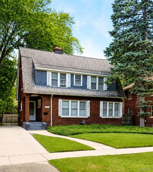 16715 Edinborough Road, Detroit, MI, 48219 | Card Image