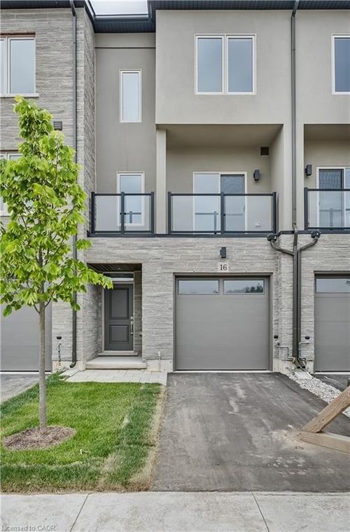 16 Clear Valley Lane, Mount Hope, ON, L0R1W0 | Card Image