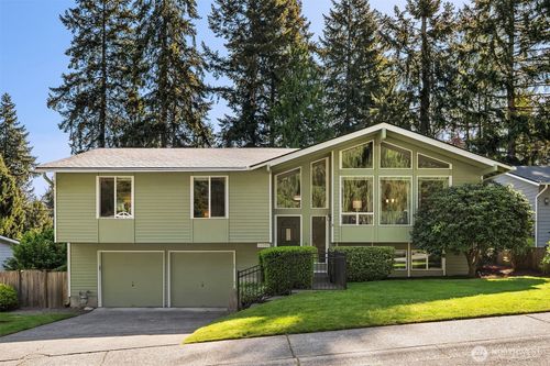 21331 2nd Ave Se, Bothell, WA, 98021-7550 | Card Image