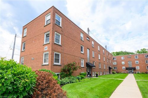 24-1347 Lakeshore Rd, Burlington, ON, L7S1B1 | Card Image