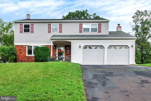 1914 Rampart Ln, LANSDALE, PA, 19446-5052 | Card Image