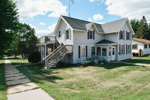 576 East Ave, Zumbrota, MN, 55992-1356 | Card Image