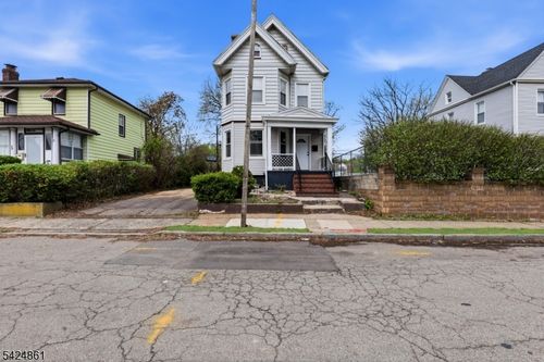 11 Dodd Ter, East Orange, NJ, 07017-3205 | Card Image