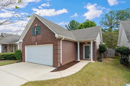 5266 Cottage Ln, Hoover, AL, 35226-5046 | Card Image