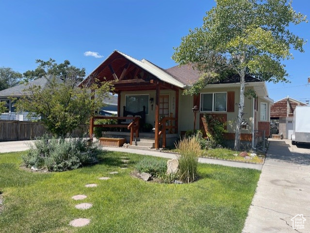 Whites Way, Magna, UT 84044