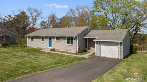 35 Fans Rock Rd, Hamden, CT, 06518-2014 | Card Image