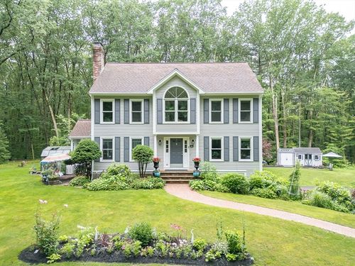 4 Wilderness Way, Pepperell, MA, 01463-4209 | Card Image